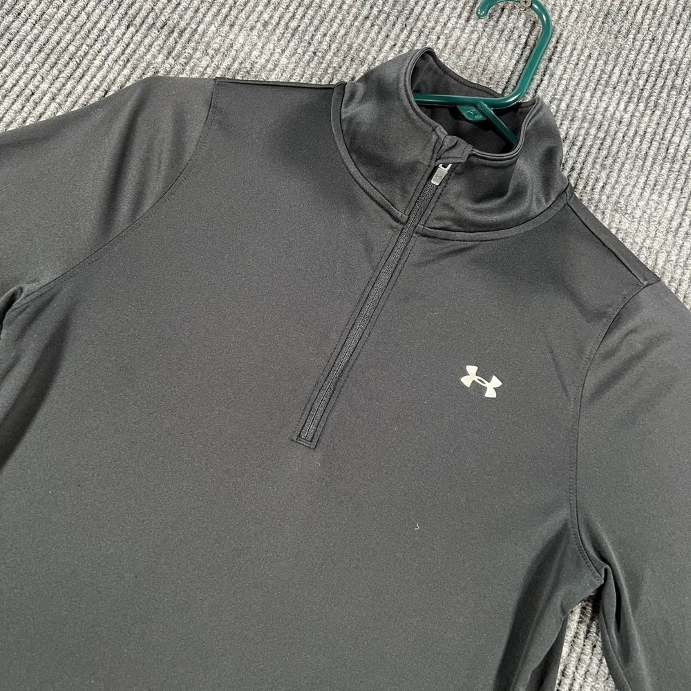 Under Armour Pullover Shirt Womens Small Black Long Sleeve 1/4 Zip Loose Fit